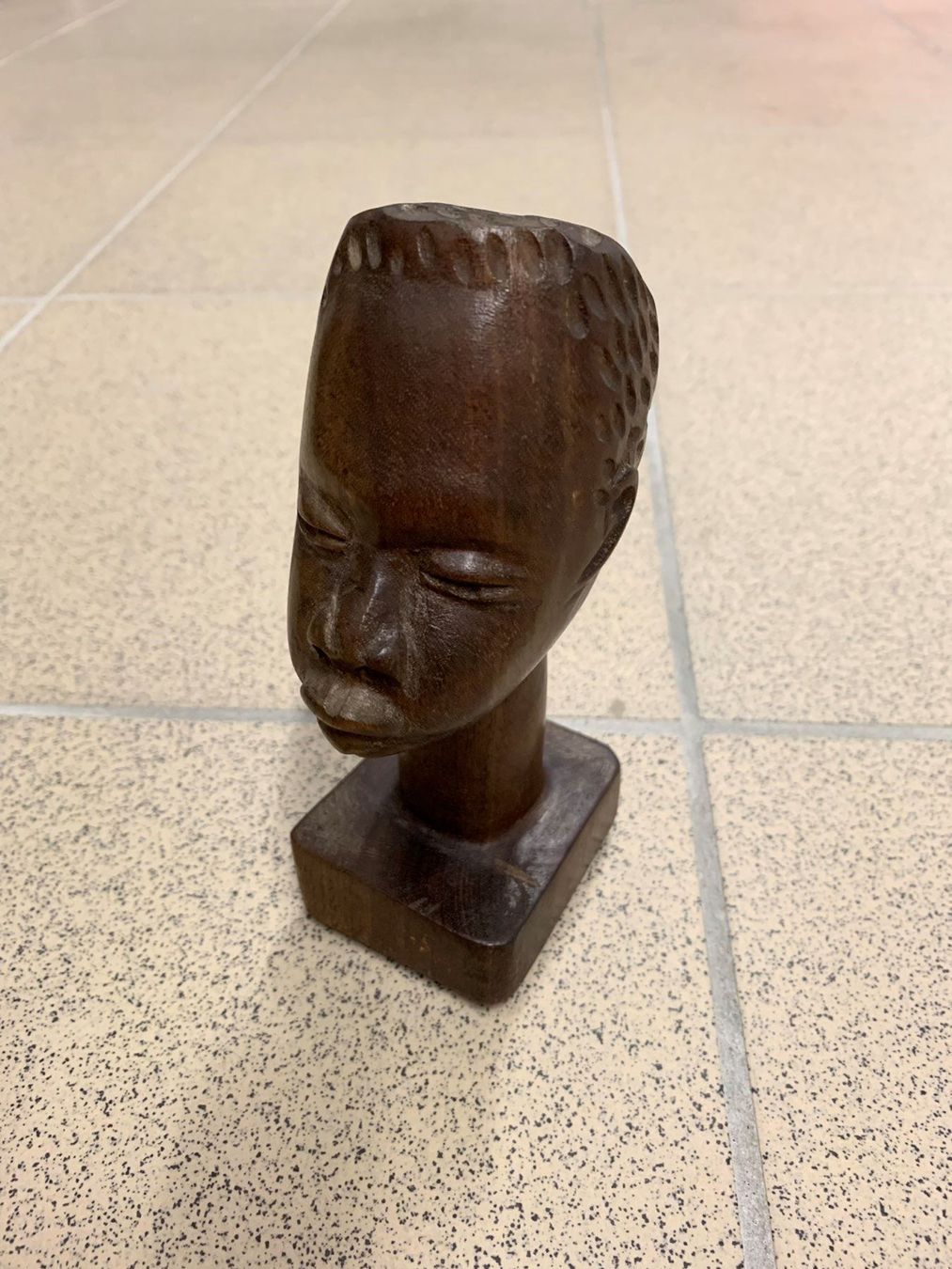 Statuette: Holzschnitz Figur – Usato da Biberist venduto da swiss-made 1