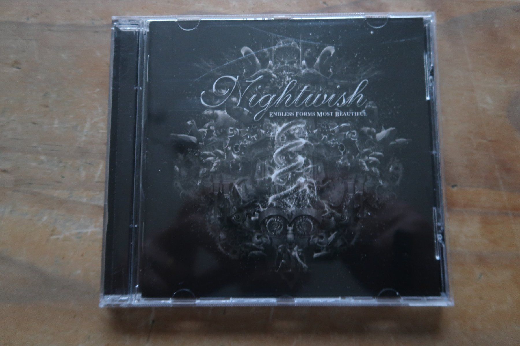 CDs: NIGHTWISH - ENDLESS FORMS MOST BEAUTIFUL - CD – D'occasion à Basel par Patiscat