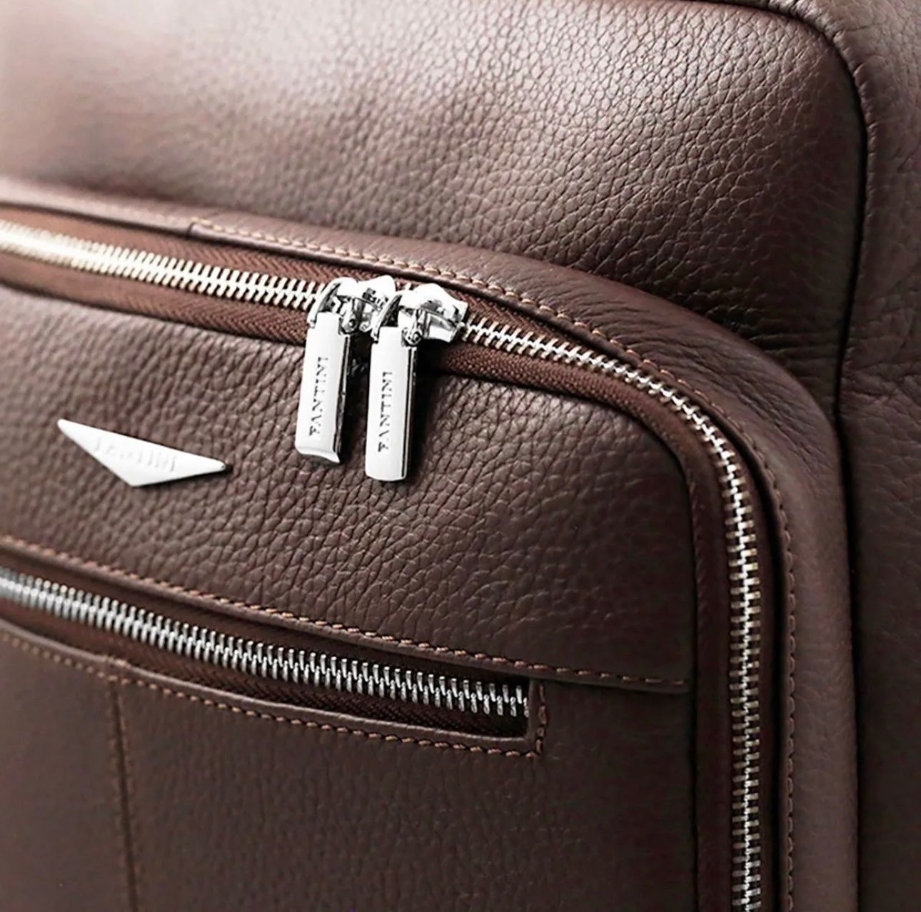 Zaini: Lederrucksäcke Fortuna - Farbe: Braun – Nuovo e nell'imballaggio originale da Wittenbach venduto da WWW.DRILUBAGS.CH 1