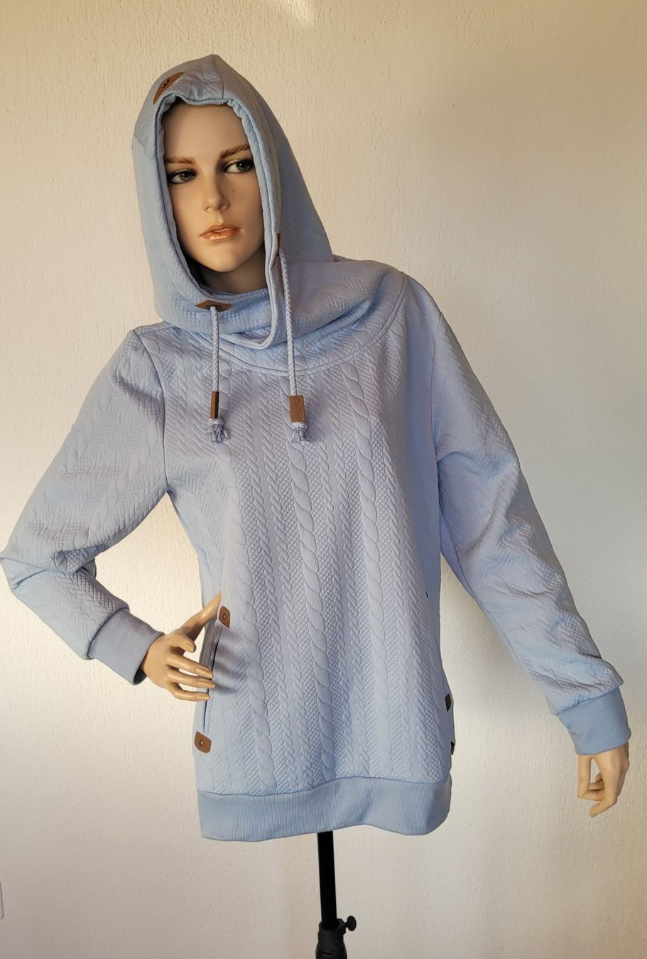 Maglioni & Felpe: Kapuzenpullover Gr.L – Nuovo (secondo la descrizione) da SCHÜBELBACH venduto da CoKaHa 1