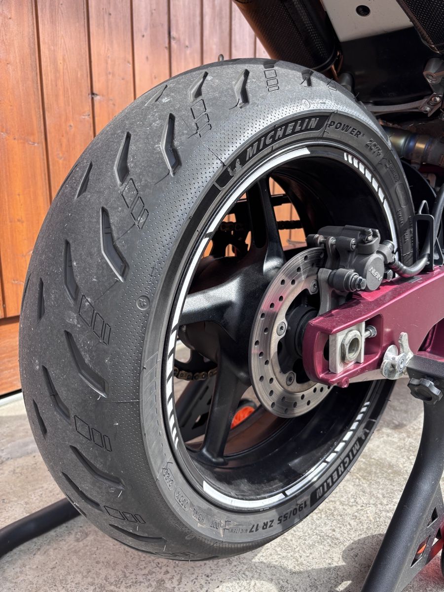 Yamaha Strada: Yamaha R1 Ab mfk & Service  – Usato da Rossrüti venduto da PRAG90 5