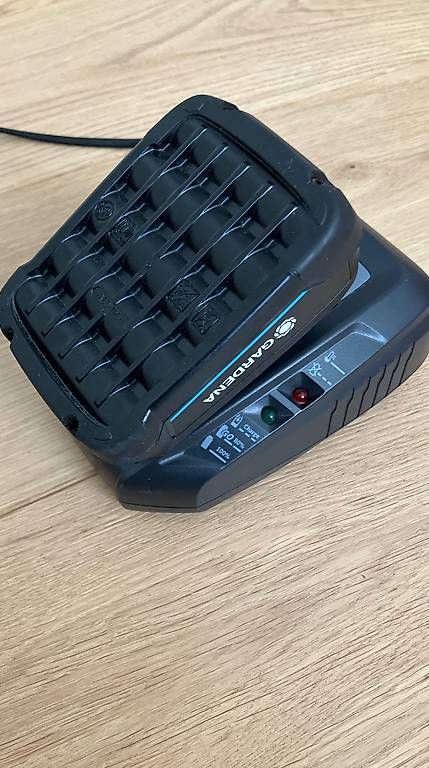 Caricatori & Batterie: Gardena Starter Kit – Usato da Bürglen UR venduto da knispel280