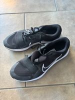 Nike Sportschuhe schwarz weiss 