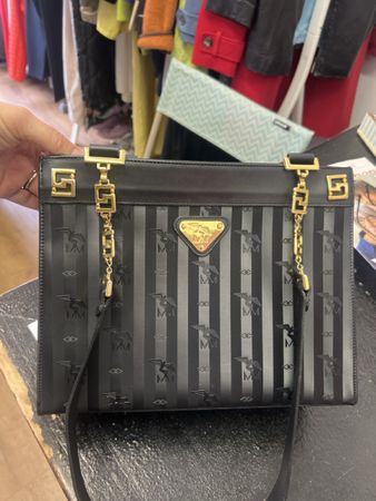 Handtasche Mollerus schwarz gestreift gebraucht