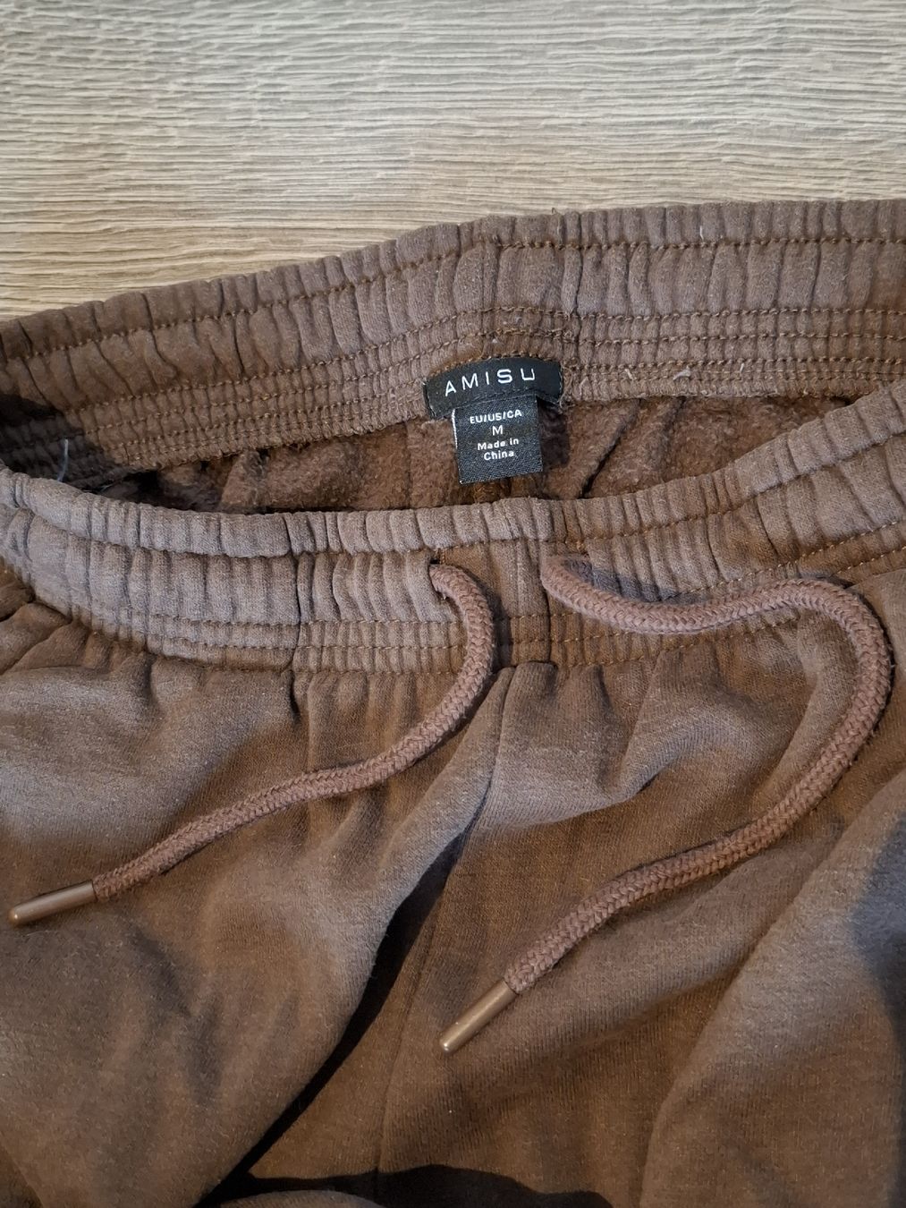 Pantalons: Amisu Jogginghose in Braun – D'occasion à Dübendorf par bia_j2zg 4