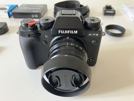 Fujifilm X-T2 + Fujinon XF 35mm F2 R WR + accessoires