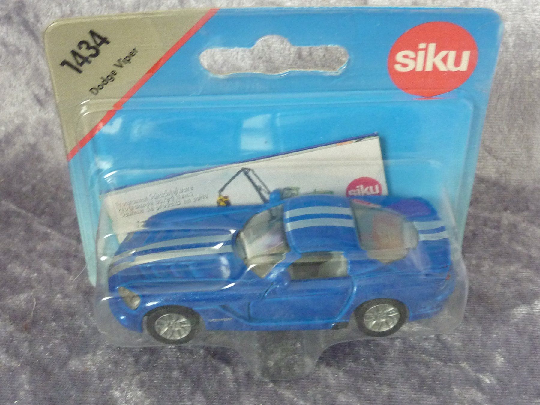 Siku Modellini d'auto: Dodge Viper Siku – Nuovo e nell'imballaggio originale da Dürrenäsch venduto da Cobra1ch