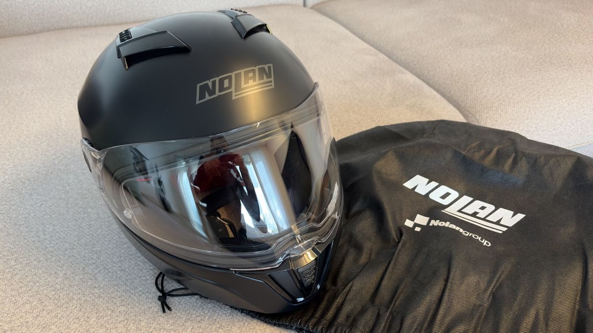Caschi & visiere: Nolan Motorradhelme Schwarz – Usato da Kilchberg ZH venduto da Rudi.