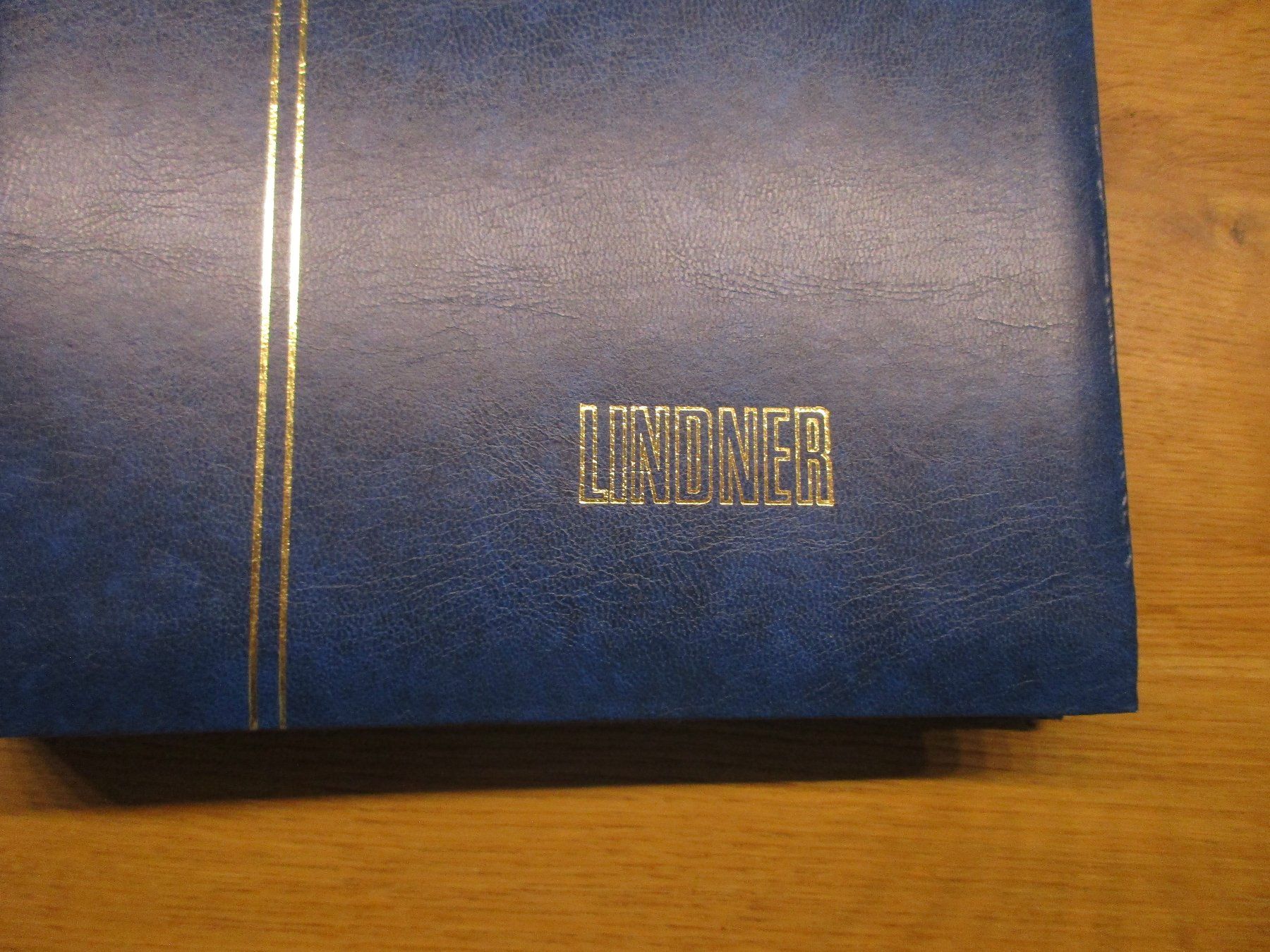 Albums: Briefmarken Einsteck Album – D'occasion à Niederwil AG par Cembalo 1