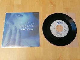 Bobby Vinton – Blue Velvet