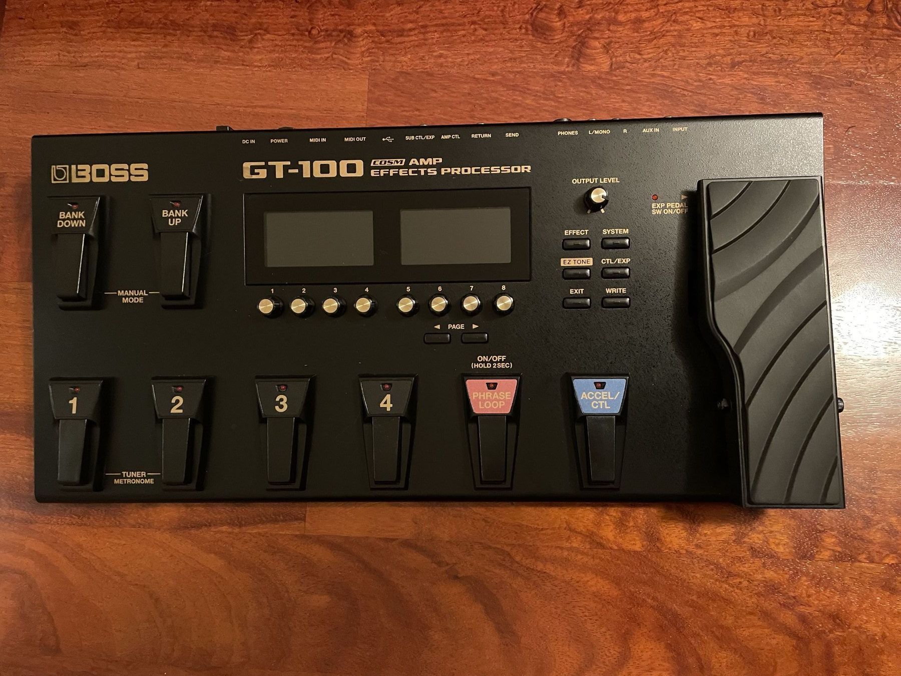 Boss Strumenti musicali: BOSS GT-100 – Usato da Basel venduto da tho_f95c