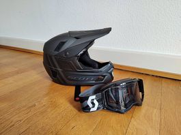 Scott Nero Plus Downhill-Helm (Grösse S) mit Brille