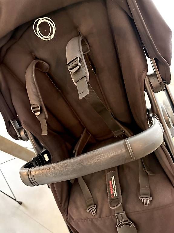 Bugaboo Poussette: Bogaboo Fox 2 – D'occasion à Bellinzona par kia100184 4