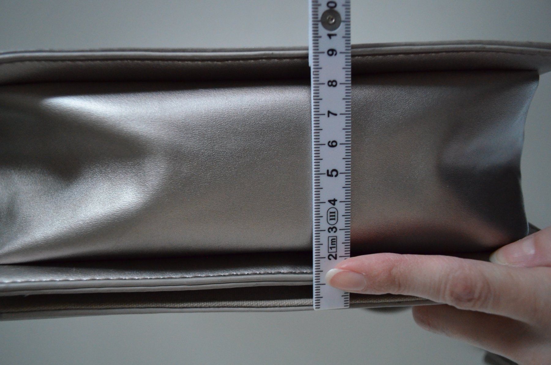 Taschen für Damen: Tasche Silber – Gebraucht aus Locarno von DarjaRonco 7
