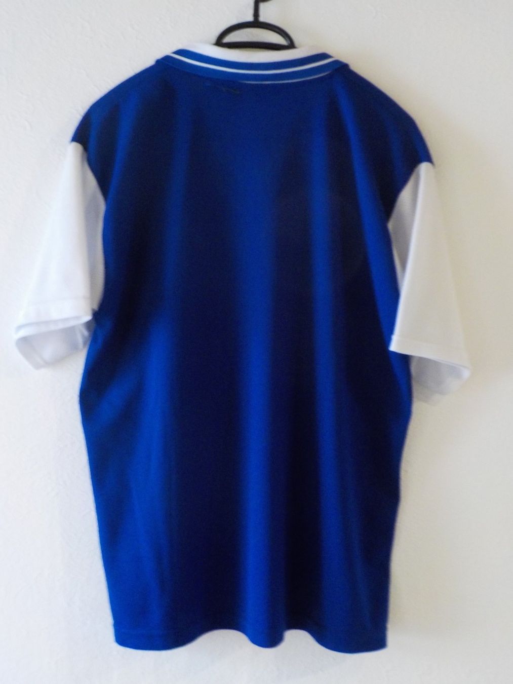 Lotti di vestiti: 4Stk. Poloshirts div. Marken/Farben – Usato da Wiler b.Utzenstorf venduto da Hallucino6 7