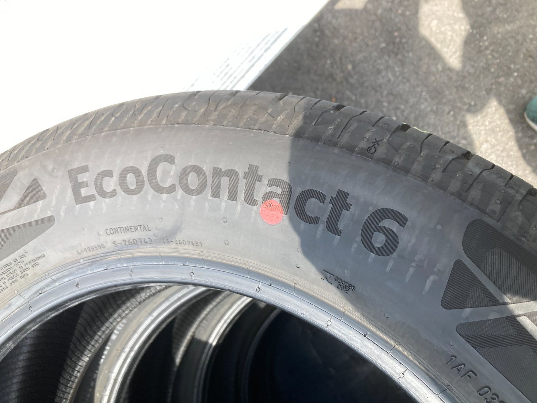 Continental Pneus & Kompletträder: 225/60R18 Sommerpneu Continental – Gebraucht aus Cham von Cham6332 4