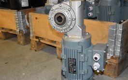 Getriebe mit Elektromotor