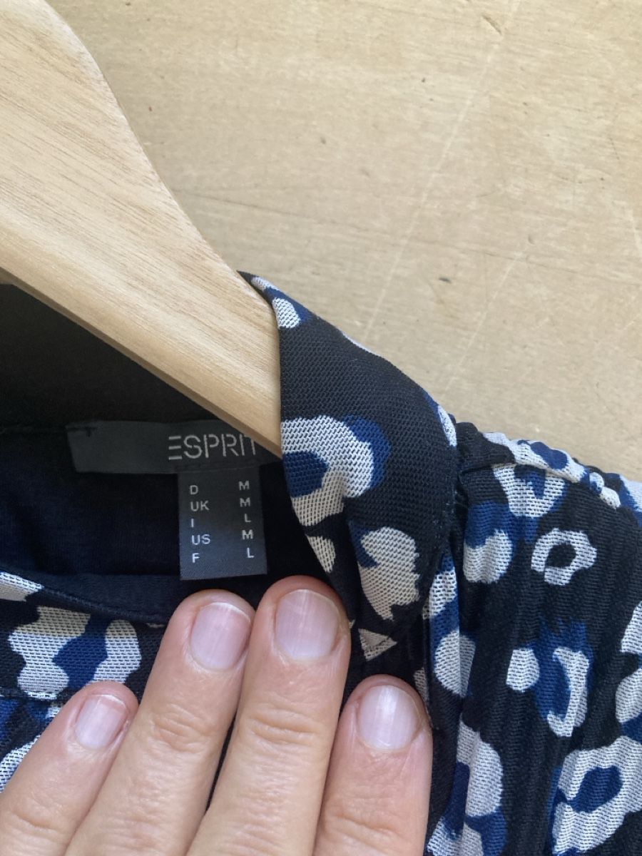 Esprit Tops: Top Esprit M wie neu – Gebraucht aus Frenkendorf von Bleandro 3