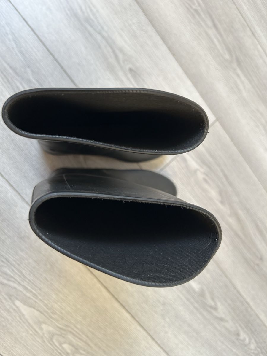 Scarpe da uomo: Bottes de pluie noires T34 – Usato da Genève venduto da and_k79x 4