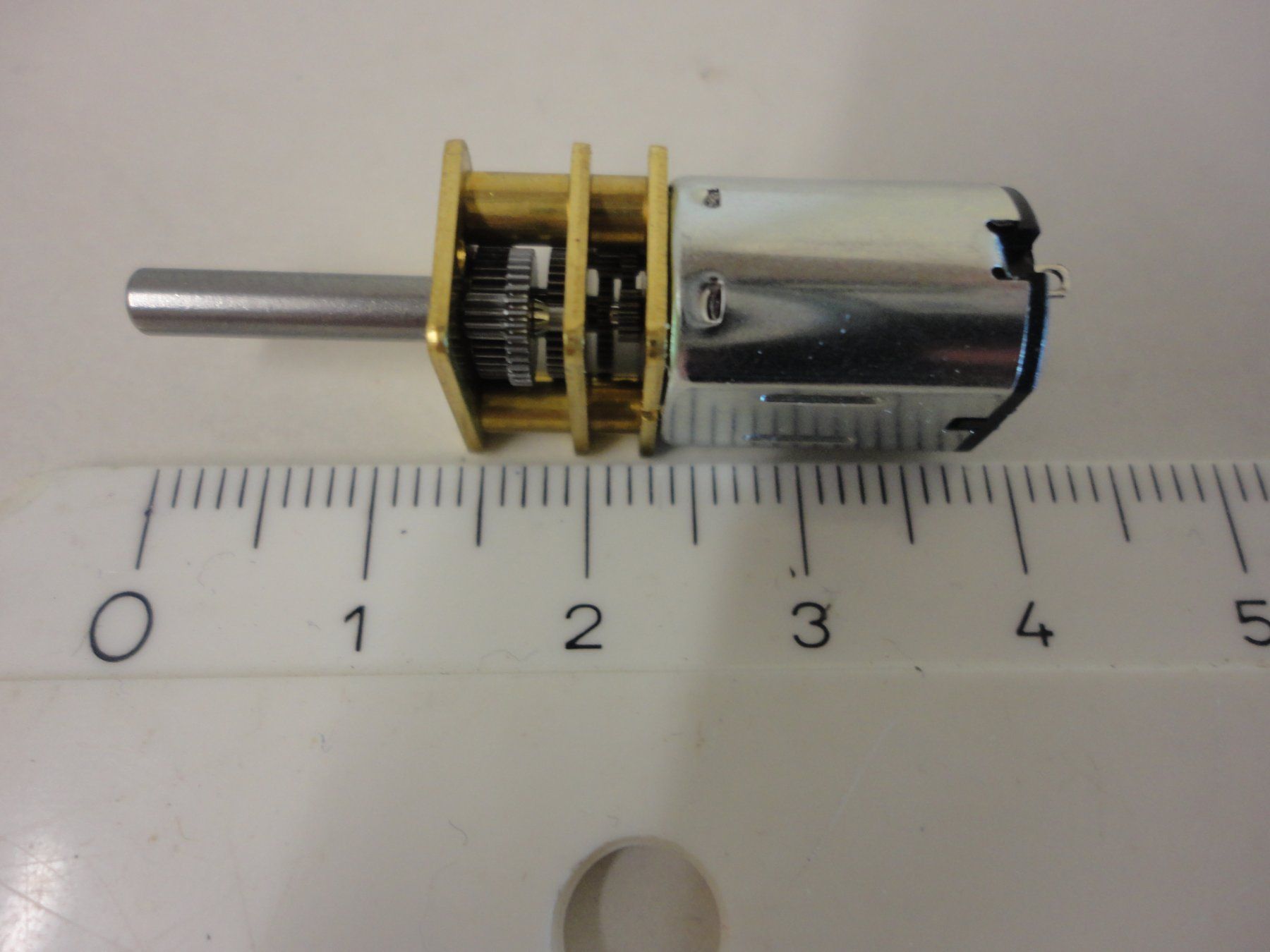 Modellismo RC: Kleinstgetriebemotor ca 30-70 U/min – Nuovo e nell'imballaggio originale da Horgen venduto da RcModell 3