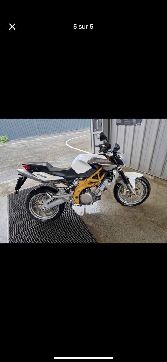 Aprilia Strasse: Aprilia shiver 750 – Defekt aus Collombey von arta1804