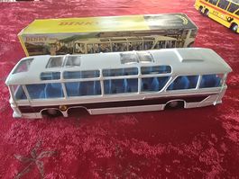 Dinky Toys 952 Vega Major Luxury Coach boîte état correct