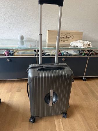 Porsche PTS Multiwheel Ultralight M Cabin Trolley (Rimowa)