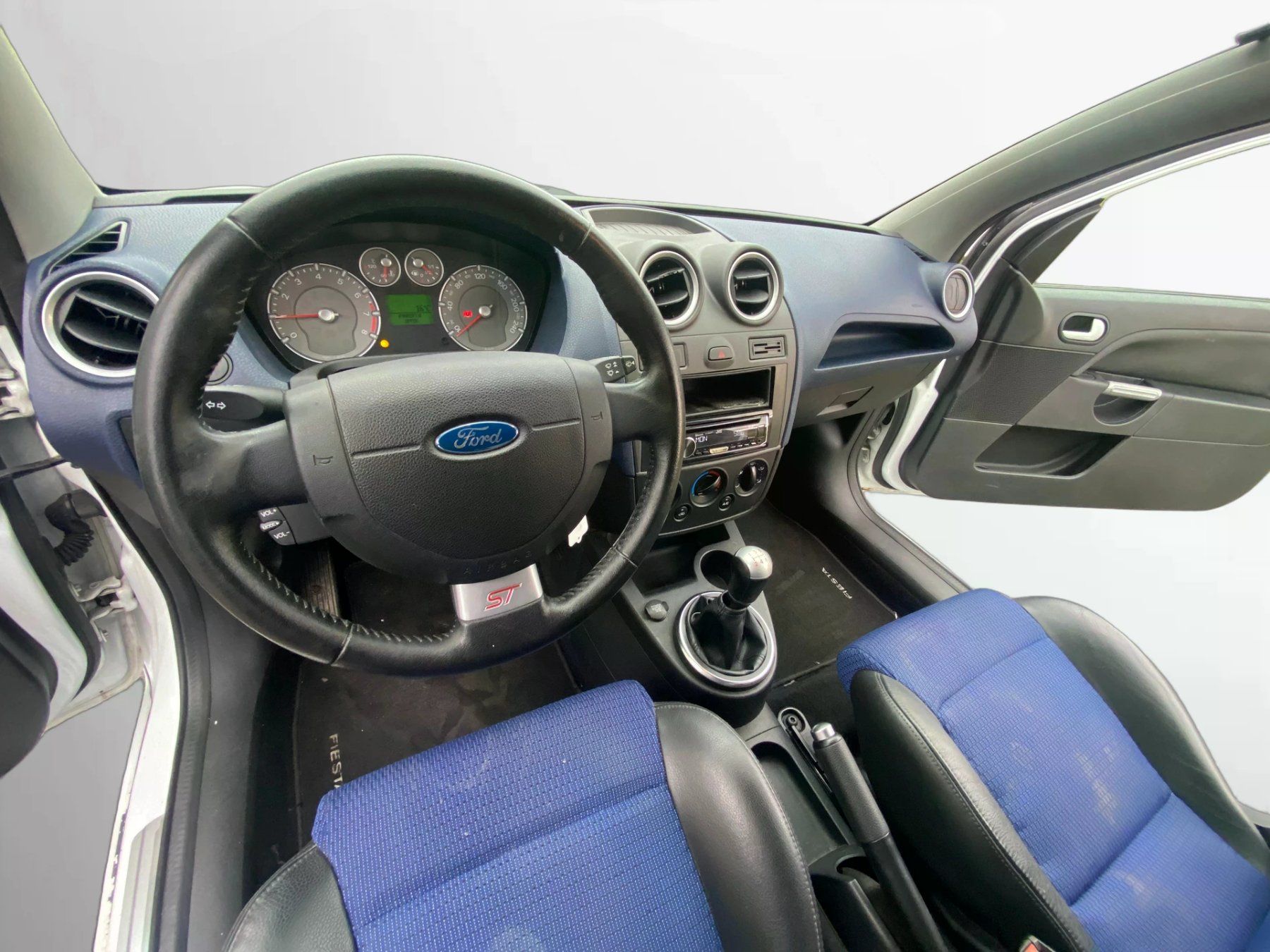 Ford Automobili: Ford Fiesta ST – Usato da Wangen an der Aare venduto da Swiss-liq24 7