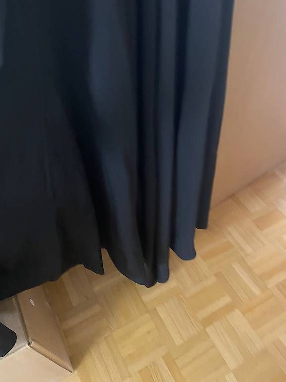 Shein Vestiti: Schwarzes Maxikleid – Usato da Zürich venduto da mar_5gpw 2