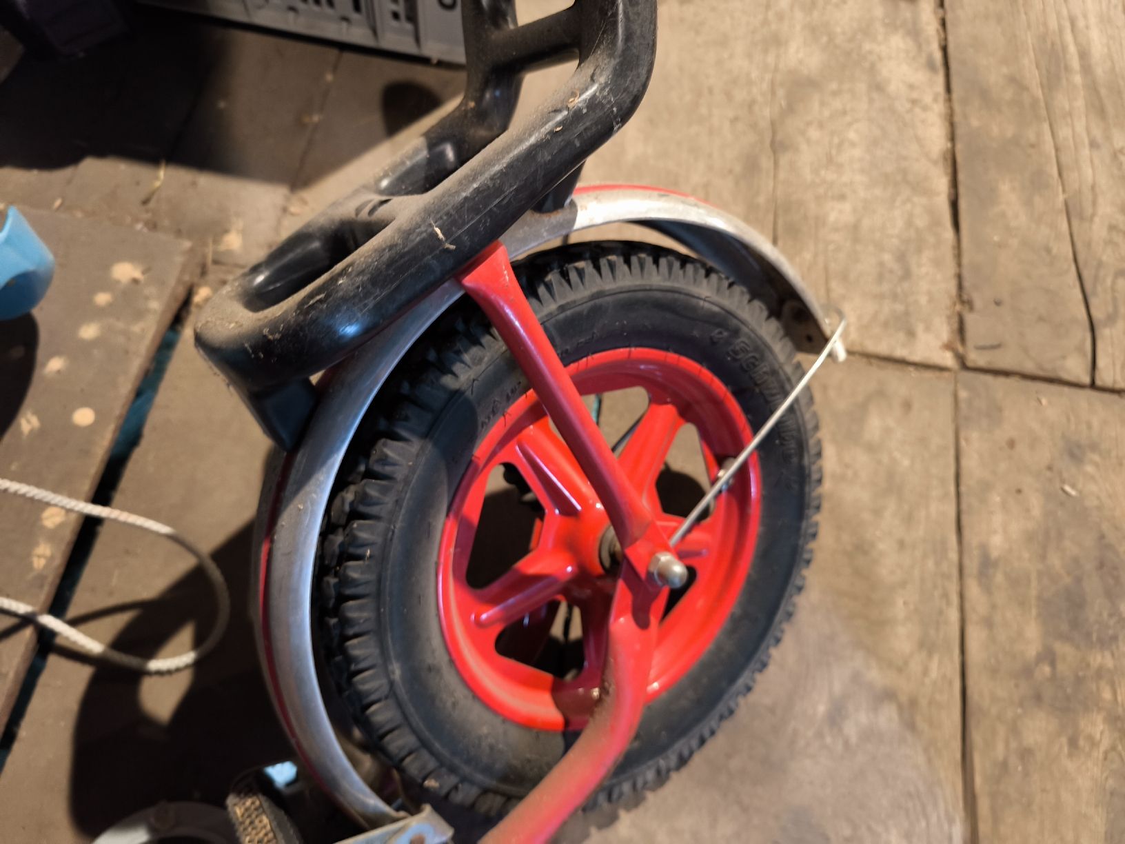 Puky Veicoli per bambini: Orginal Pukyroller rot – Usato da Göschenen venduto da kai_9ppg 5