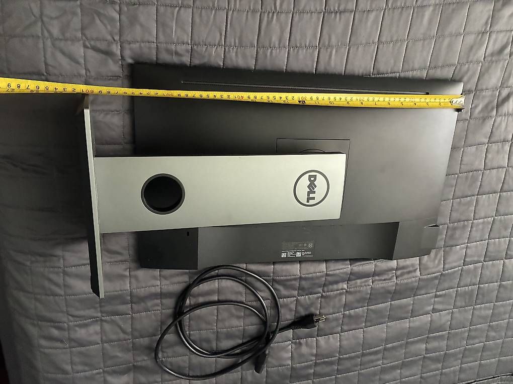 Dell Ecrans: Dell schirm – D'occasion à Binz par Mcbs2406