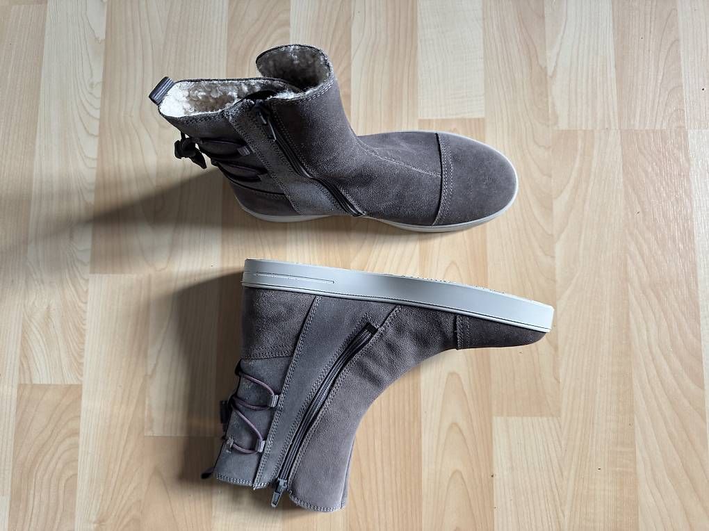 Superfit Scarpe per ragazze: Superfit Herbst-/Winterstiefel Grösse 37 – Usato da Chur venduto da LeyDi.Lela