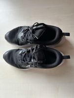 Für Jungs: Sneaker NIKE, schwarz, Grösse 39