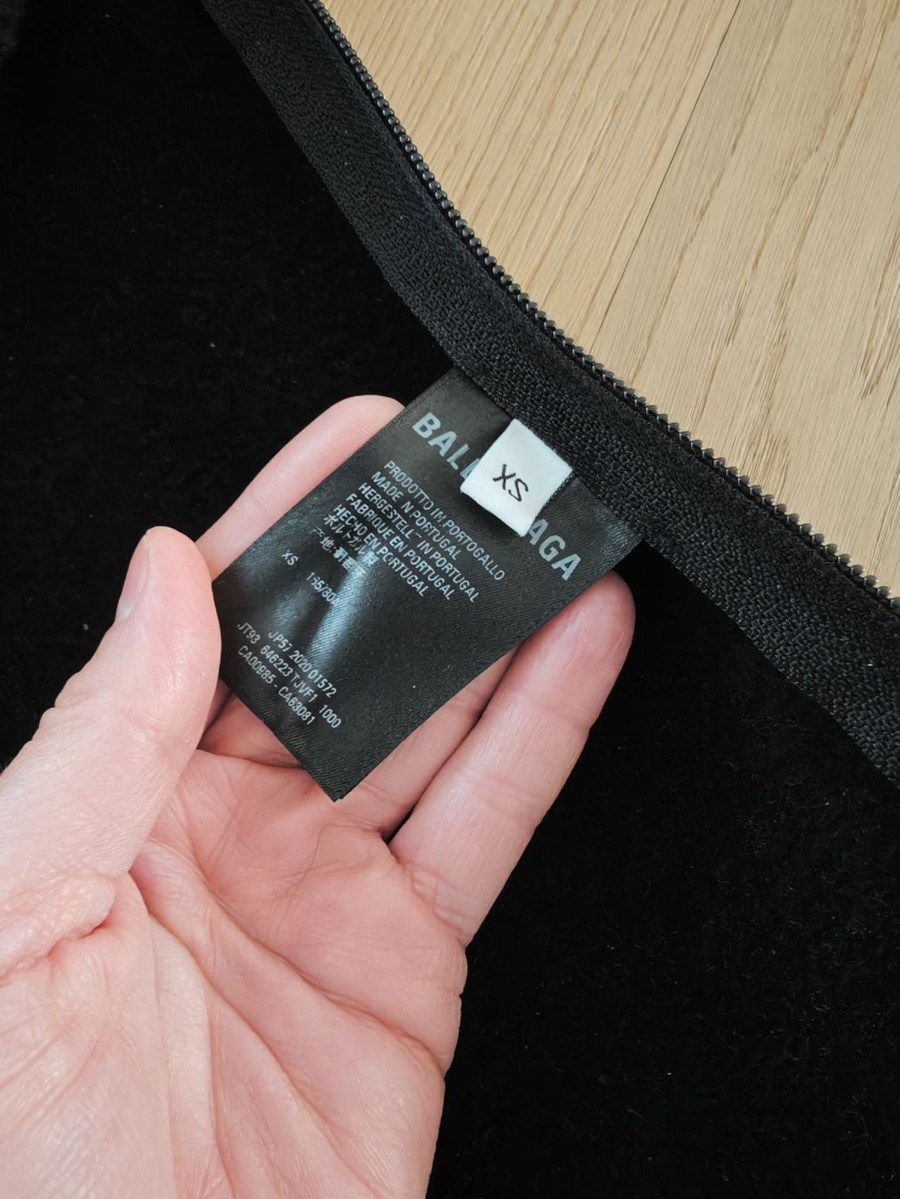 Balenciaga Maglioni & Felpe: BALENCIAGA Oversize Hoodie Kapuzenpullover – Nuovo (secondo la descrizione) da Erlenbach ZH venduto da nlh 5