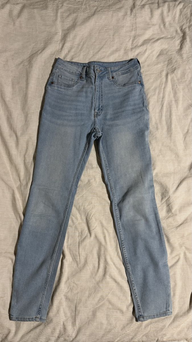 H&M Jeans: jeans in 38 – Usato da Zürich venduto da mei_86qe