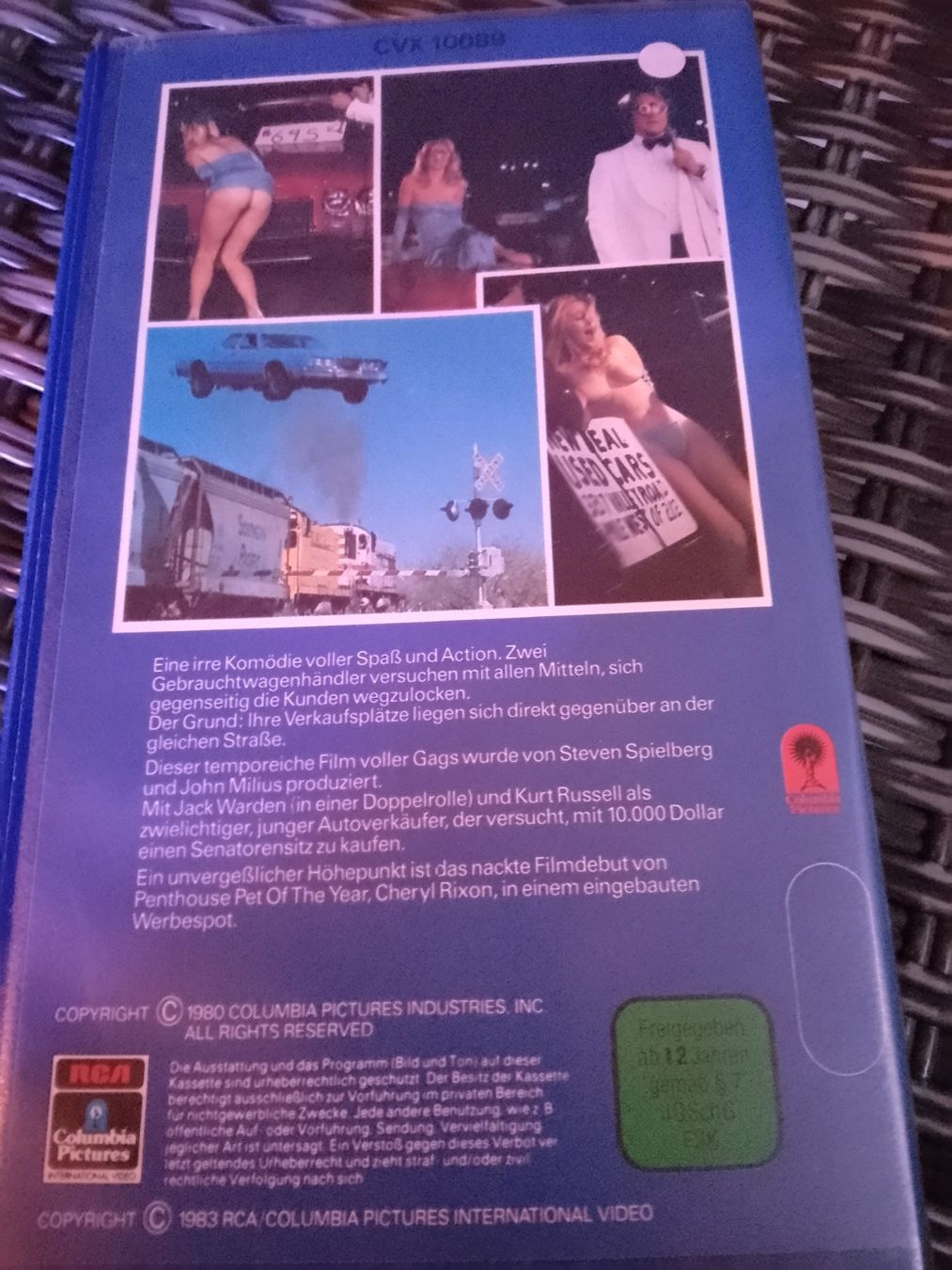 Toutes les VHS: Mit einem Bein im Kitchen RCA VHS CVX10089 – D'occasion à Remetschwil par Privatflohmi 1