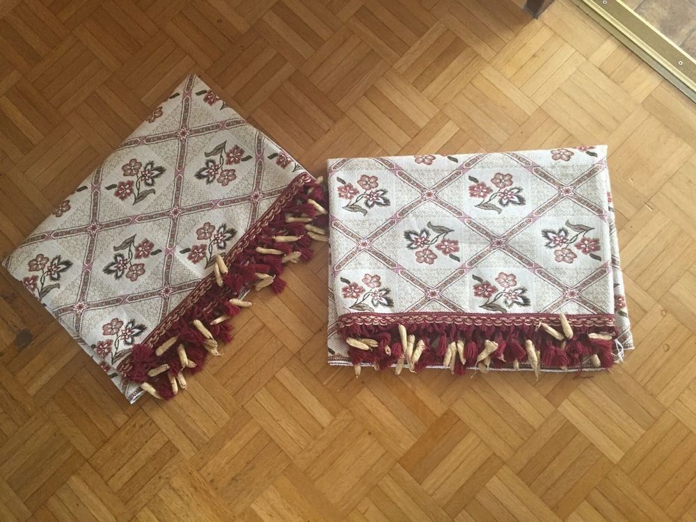Decken: 2 Stk Polstergruppen Sofa Schoner Läufer – Gebraucht aus Glattbrugg von fin_66d8