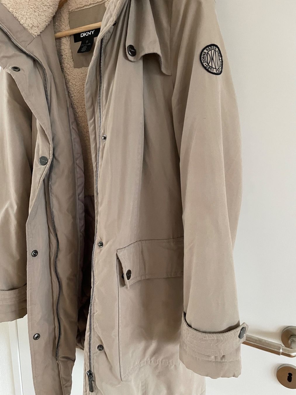 DKNY Jacken: Winterjacke DKNY – Gebraucht aus Zürich von ufe_f5q5 3