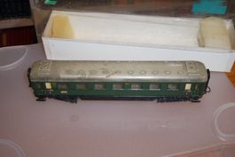 ANCIEN WAGON MÄRKLIN EN MÉTAL