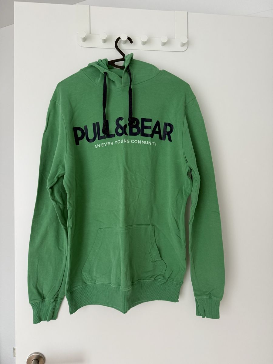 Pull&Bear Maglioni & Felpe: Pull & bear hoodie – Usato da Binningen venduto da eli_9psr