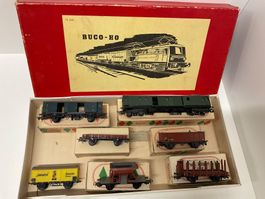 Buco H0, Schachtel mit diversen Wagen, alles Bespielt