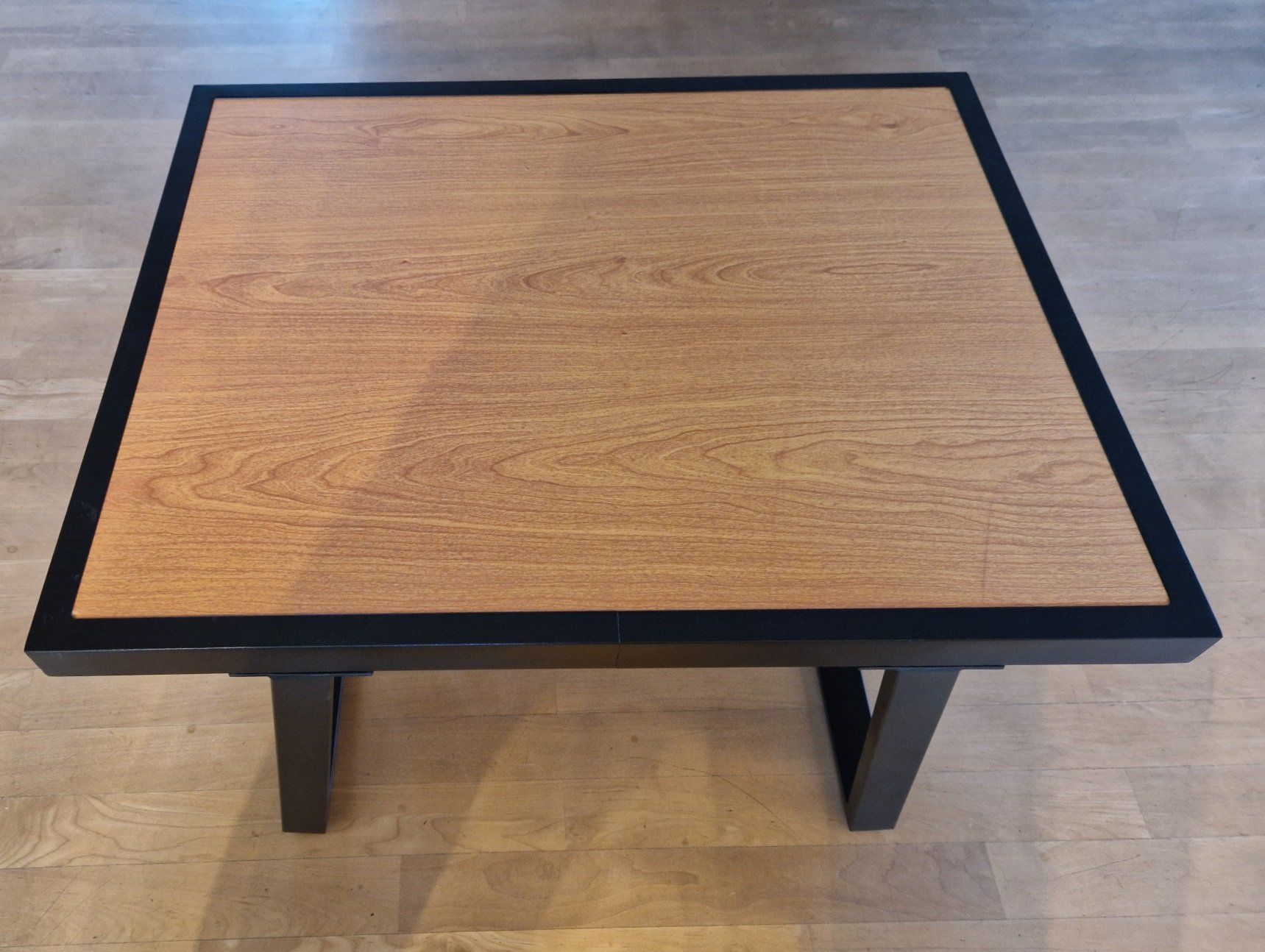 Tables: Lounge oder Beistelltisch – D'occasion à Stans par Stockema