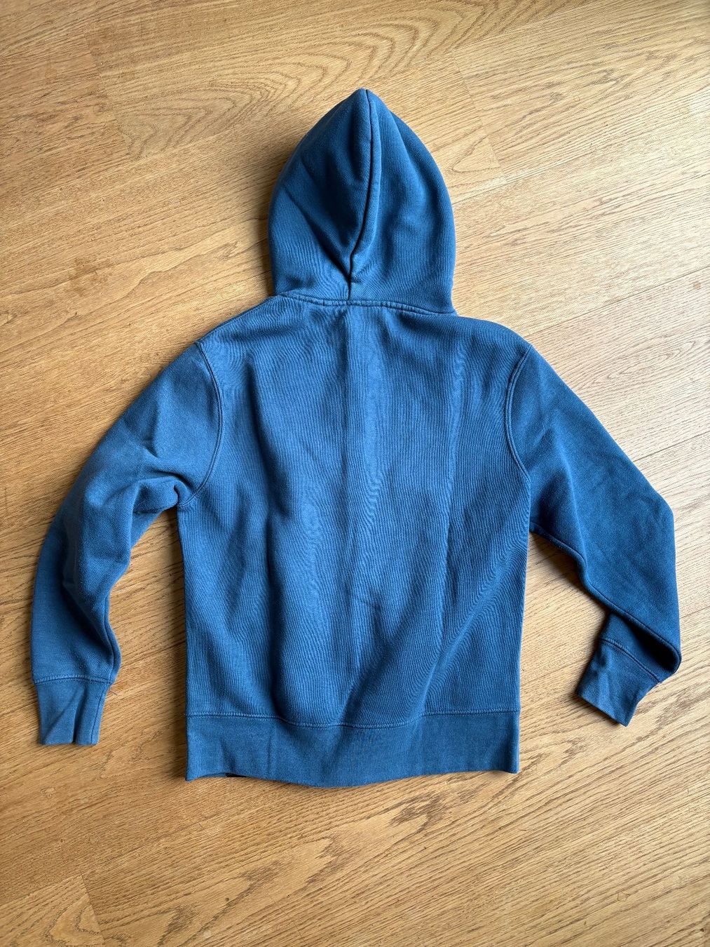 Lotti di vestiti: legere Pullover/Zipjäckchen, Grösse S, Pull&Bear/only/Esprit – Usato da Solothurn venduto da 07mika07 2