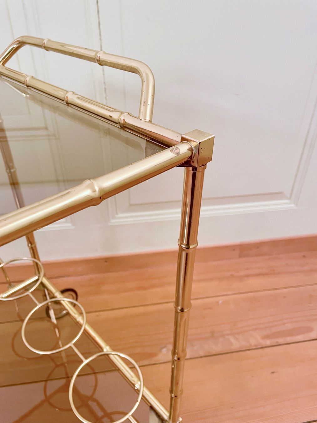 Carrelli di servizio: Faux Bamboo Servierwagen // Hollywood Regency – Usato da Schinznach-Dorf venduto da mix 1