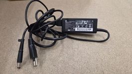 HP Netzteil 65W PPP009C gebraucht 19.5V 3.33A schwarz