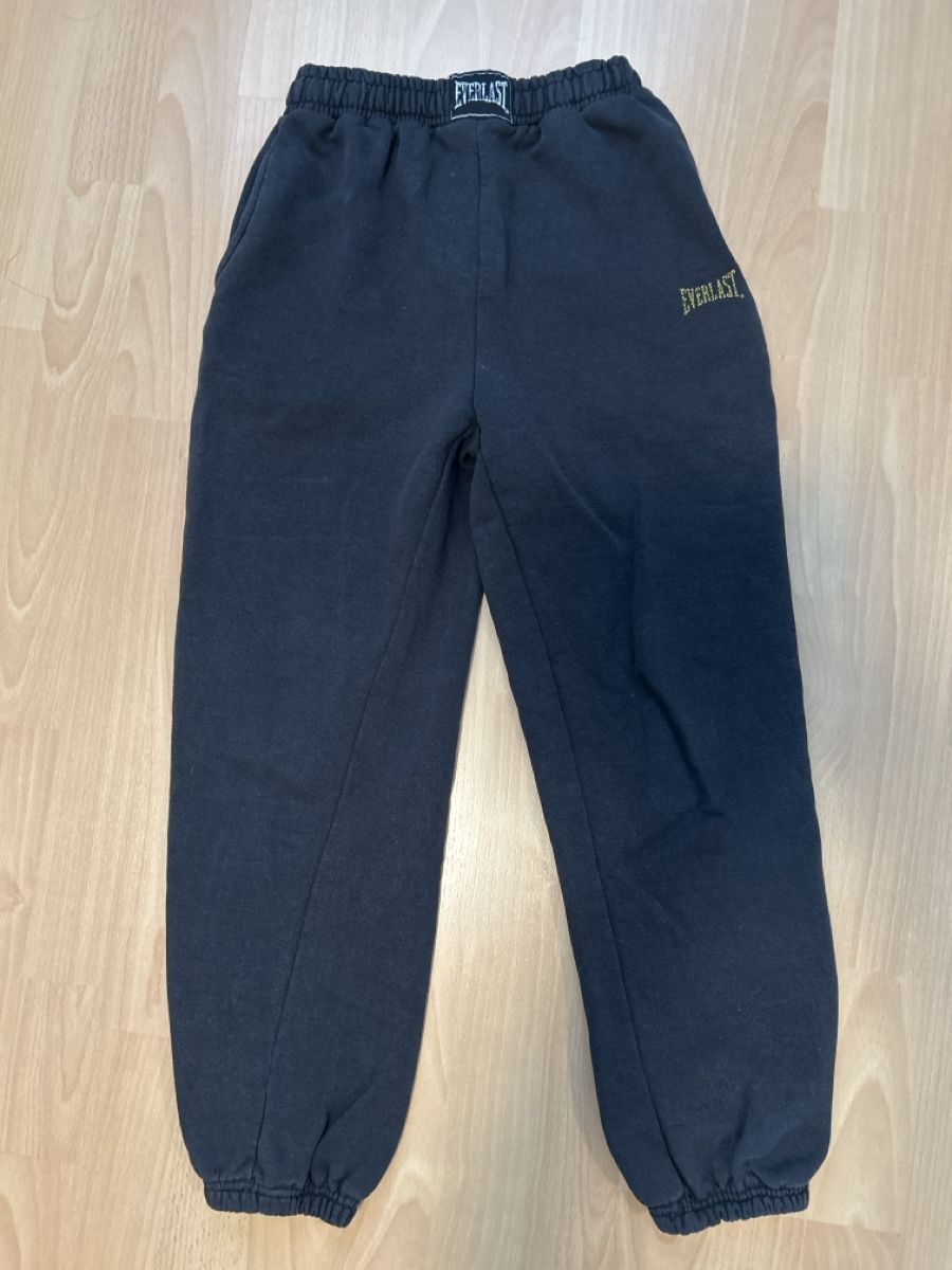 Everlast Pantaloni: Trainerhose Everlast Gr. 11/12 – Usato da Kreuzlingen venduto da jamie45