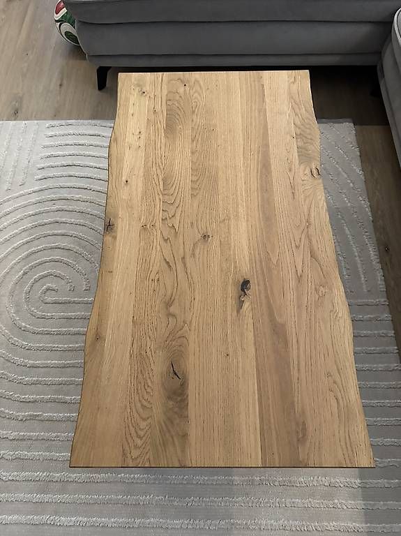 Tables: Couchtisch aus Eichenholz – D'occasion à Oberbüren par dijbdn 1
