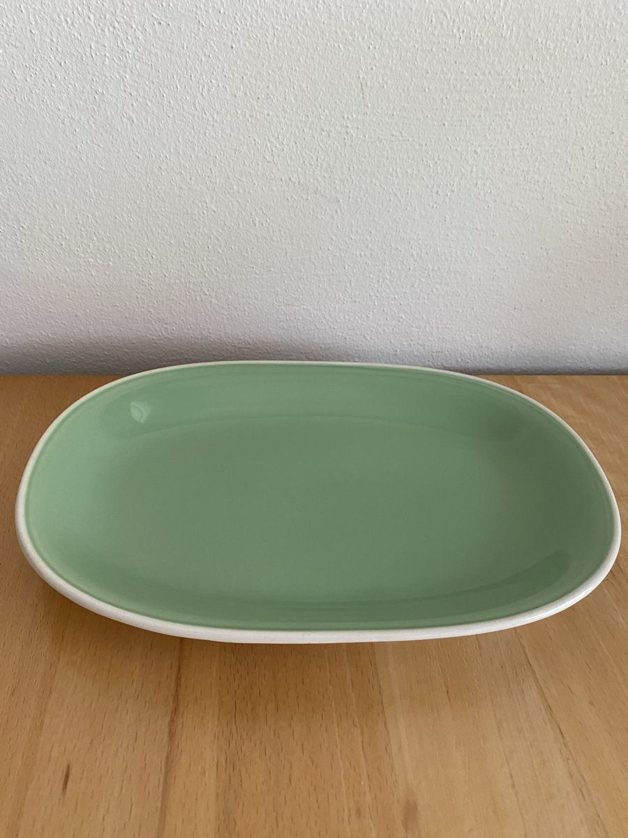 Rössler Plateaux: Rössler Platte pastellgrün Grösse 28 – D'occasion à Schwarzenburg par Michellu