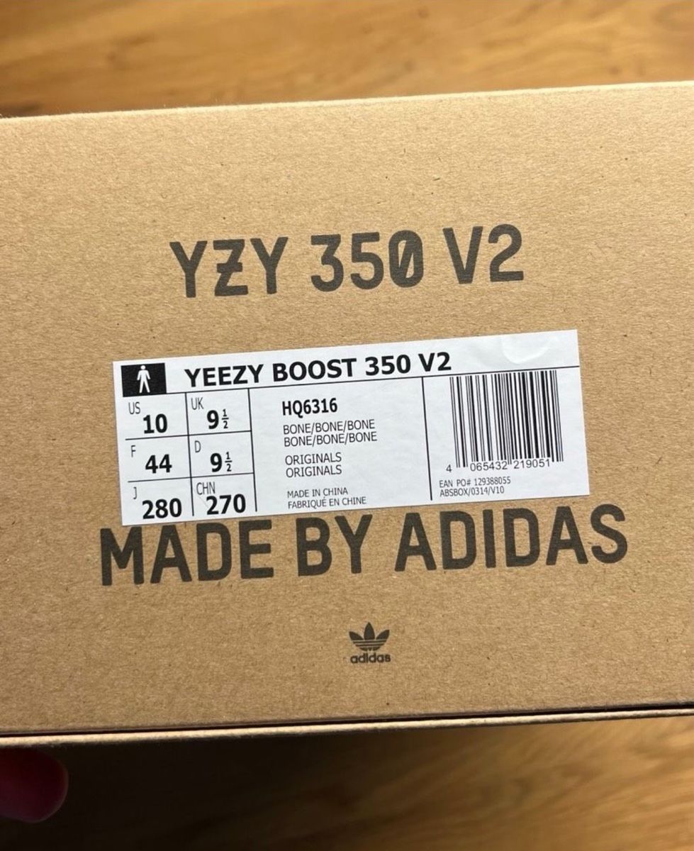 Adidas Scarpe da uomo: Yeezy Boost 350 V2 "Bone Weiss” – Nuovo e nell'imballaggio originale da Rümlang venduto da KM95 3