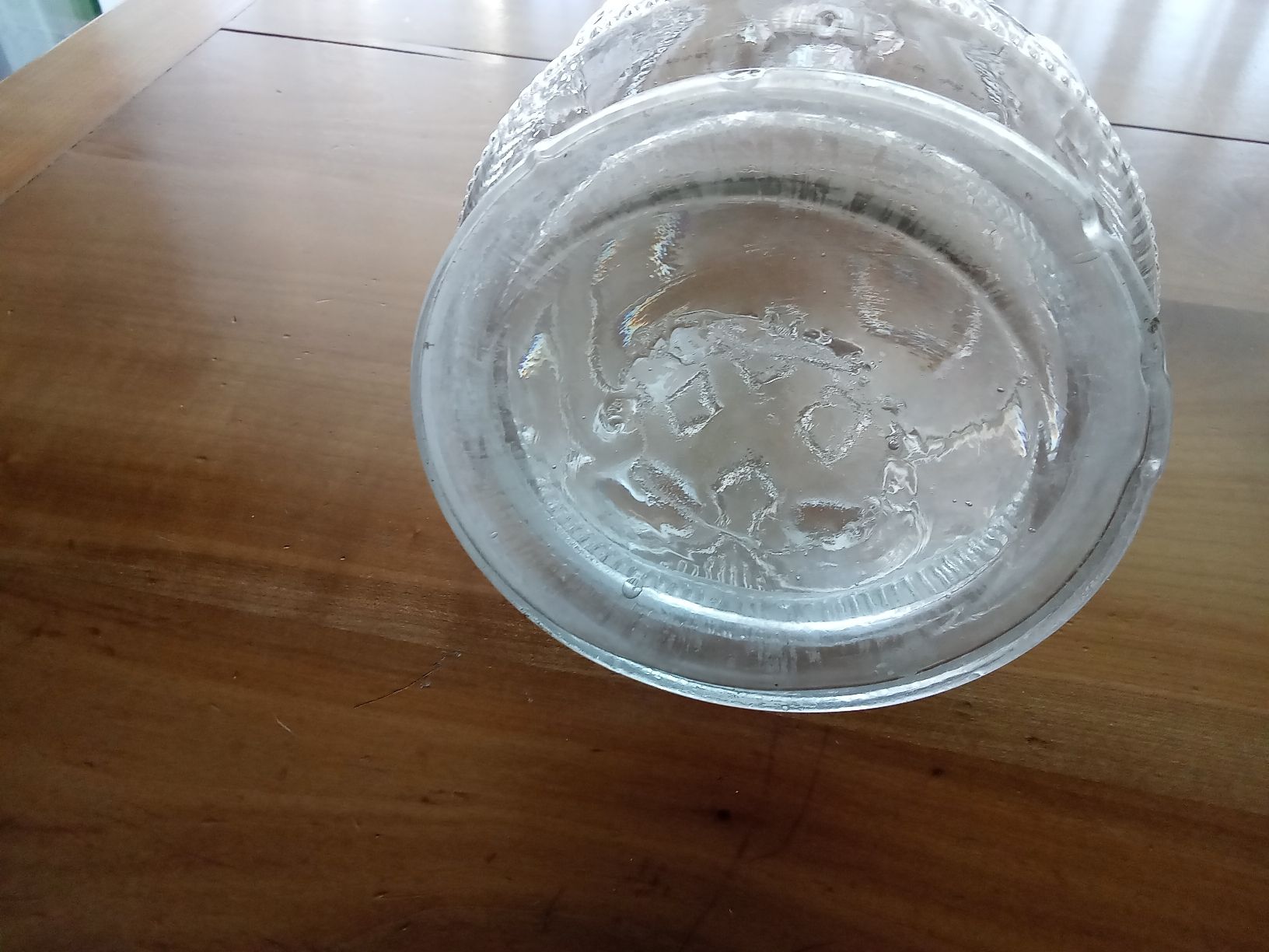 Caraffe: GROSSE ALTE GLASKARAFFE – Usato da Muri BE venduto da Alk 3